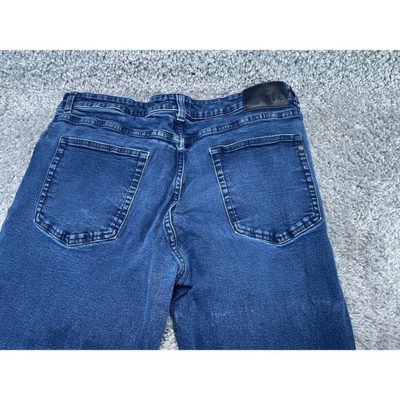 DKNY Men’s Jeans Bedford Slim Fit Size 38x32 Medium Wash Blue Jeans Casual - Picture 8 of 9